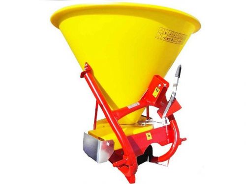 Разбрасыватель удобрений РМУ-500 с садовой приставкой