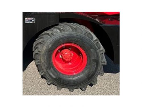 Колесо с диском в сборе 23,5x70-16" левое (для R-1500)