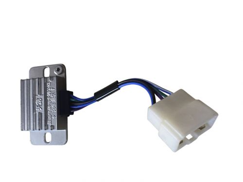 Реле-регулятор напряжения 242/244D фишка 5 контактов